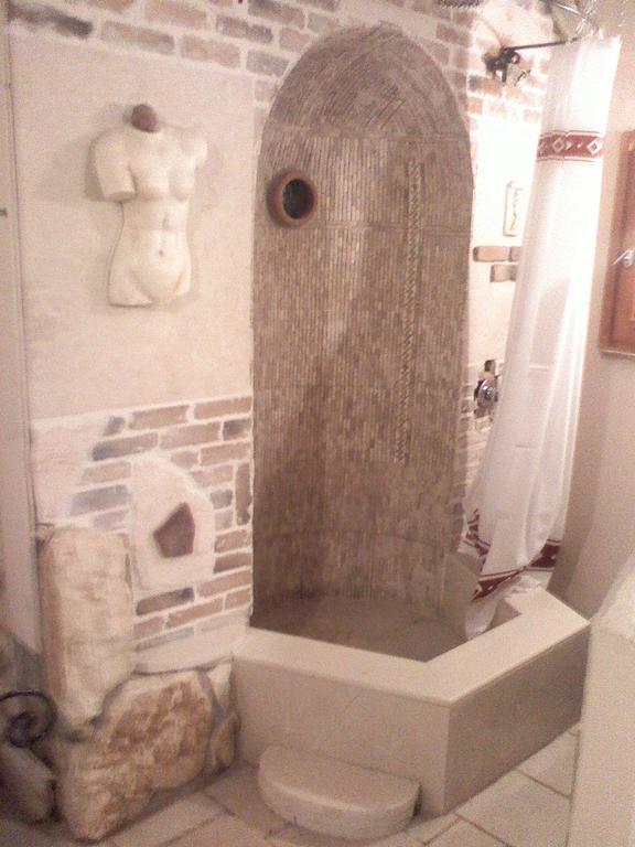 Villa Musician'S Round House & Castello à Vátos Chambre photo