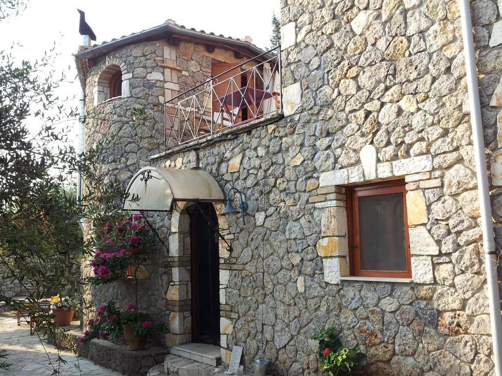 Villa Musician'S Round House & Castello à Vátos Chambre photo